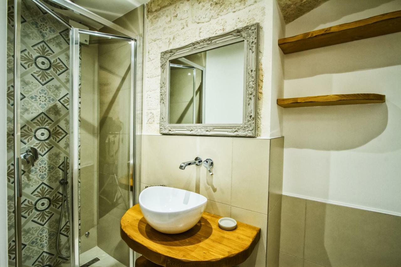 Beatrice Rooms Конверсано Екстериор снимка